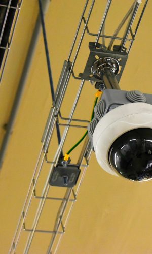 security-camera-6634600_1920